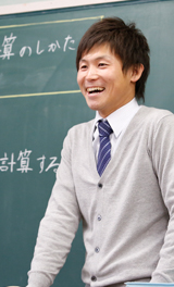 日立市立金沢小学校小学校教諭 外岡 利宏さん 文学部 児童教育学科 児童教育専攻 2010年3月卒業