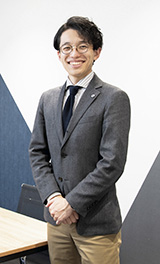 税理士法人 アイユーコンサルティングプロジェクトマネージャー 関 春樹さん 経営学部 経営学科 2021年3月卒業