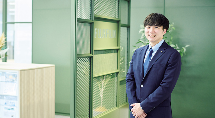 経営学科卒業生の声