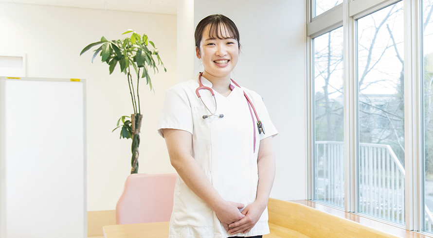 看護学科卒業生の声