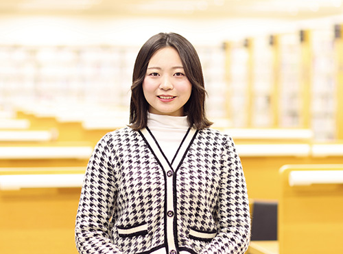 関 千絢 さん