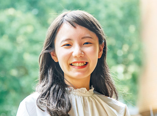 井野 紗里那さん